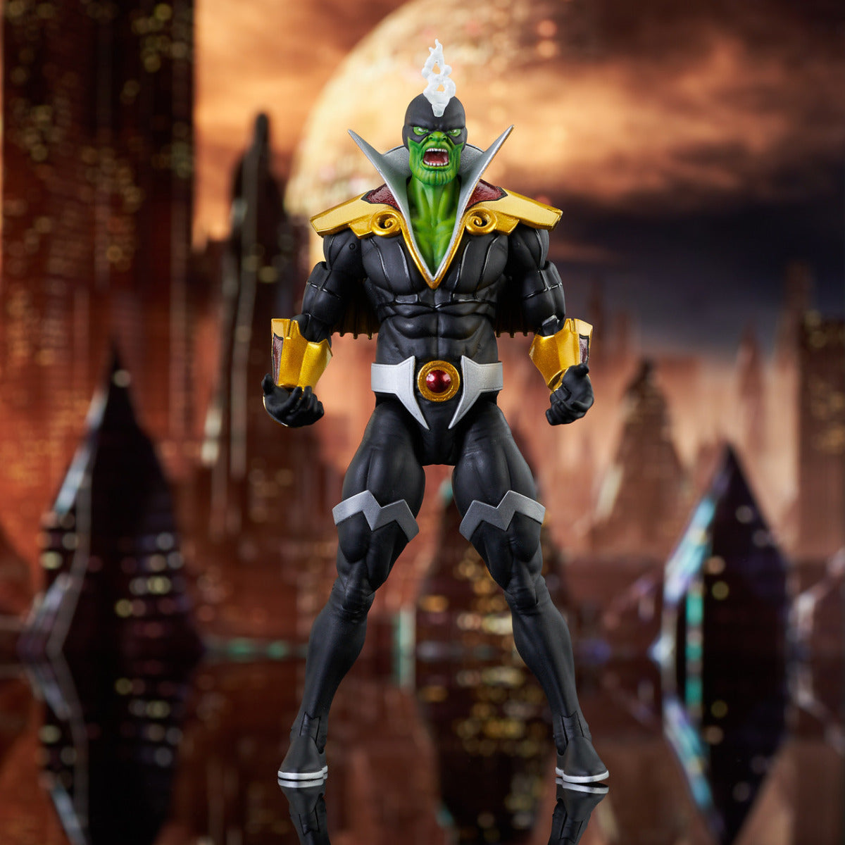 Marvel Select Super Skrull Figure by Diamond Select